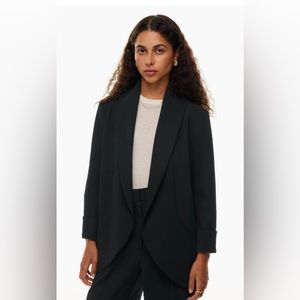Wilfred Chevalier Black Blazer Jacket size 6   Beautiful crêpe material